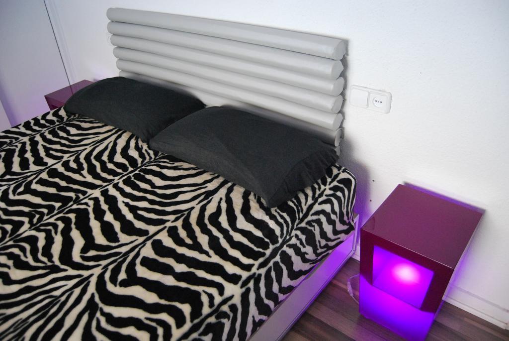 Ku Apartment มูร์เซีย ห้อง รูปภาพ